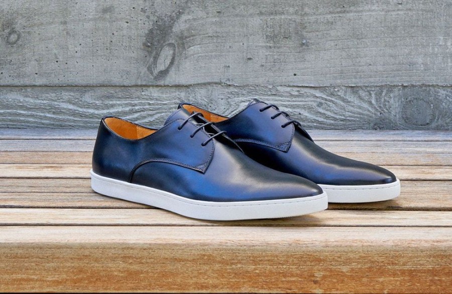 CARRUCCI BY MAURICE Calfskin Lace-Up Sneaker Navy | Sneakers