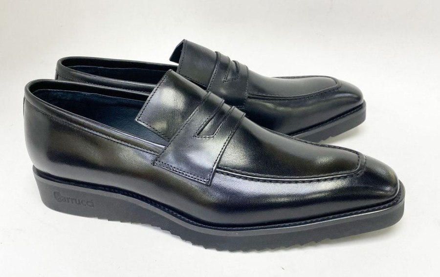 Carrucci by Maurice Style: 518-03-Black | Loafers