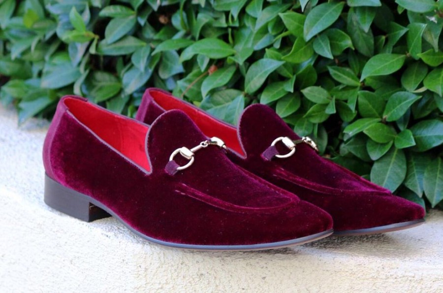 CARRUCCI Velvet Slip-On Loafer Burgundy | Formal