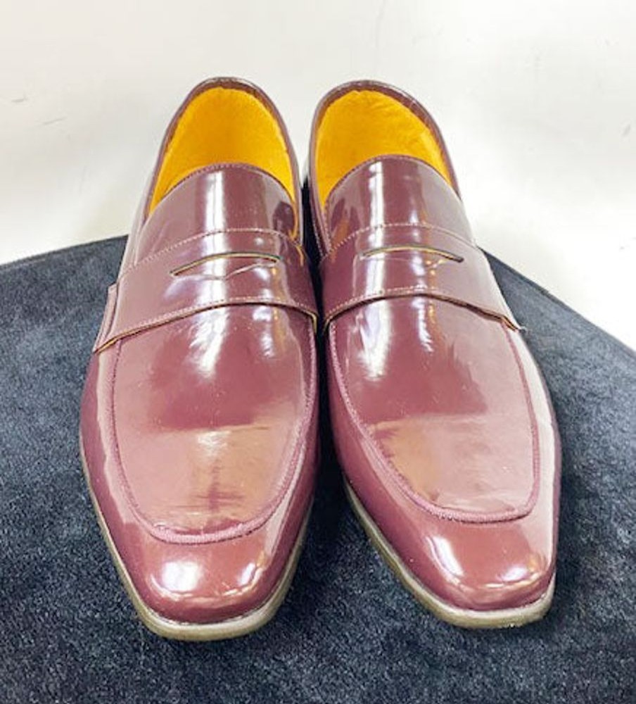 Carrucci by Maurice Style: 2240-12P-Burgundy | Loafers