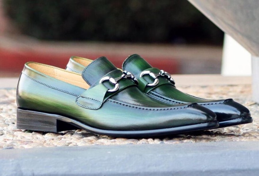 CARRUCCI Burnished Calfskin Slip-On Loafer Green | Loafers