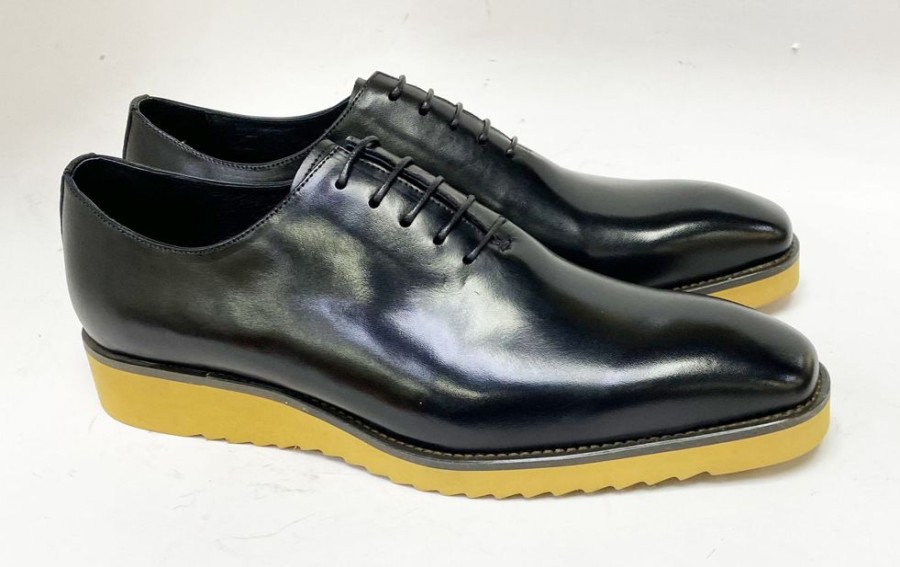 Carrucci by Maurice Burnished Calfskin Lace-Up Shoe Black | Lace-Ups