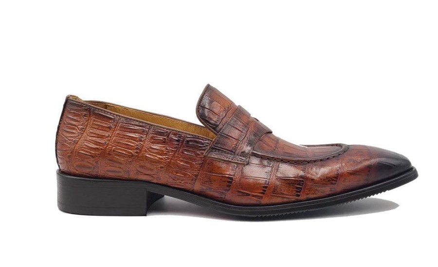 Carrucci by Maurice Style: 503-06-Whiskey | Loafers