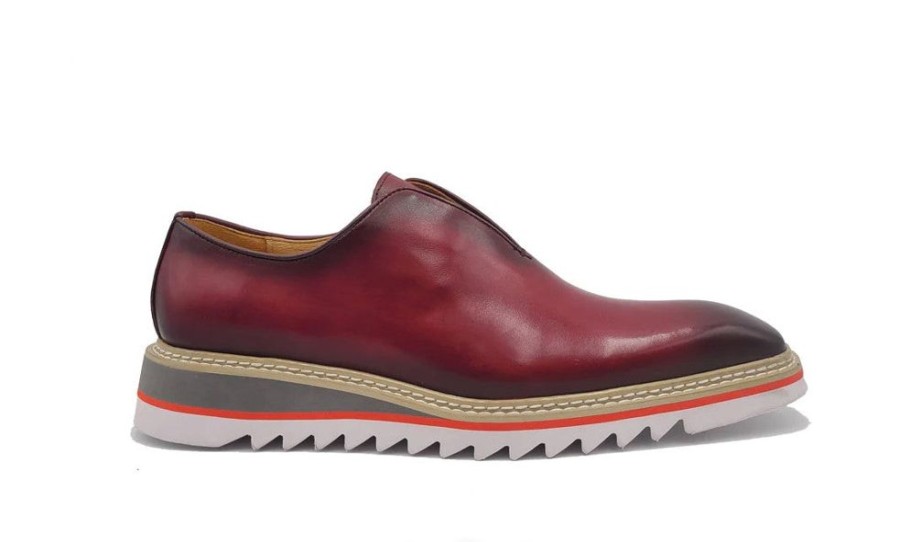 Carrucci by Maurice Style: 550-08-Burgundy | Loafers