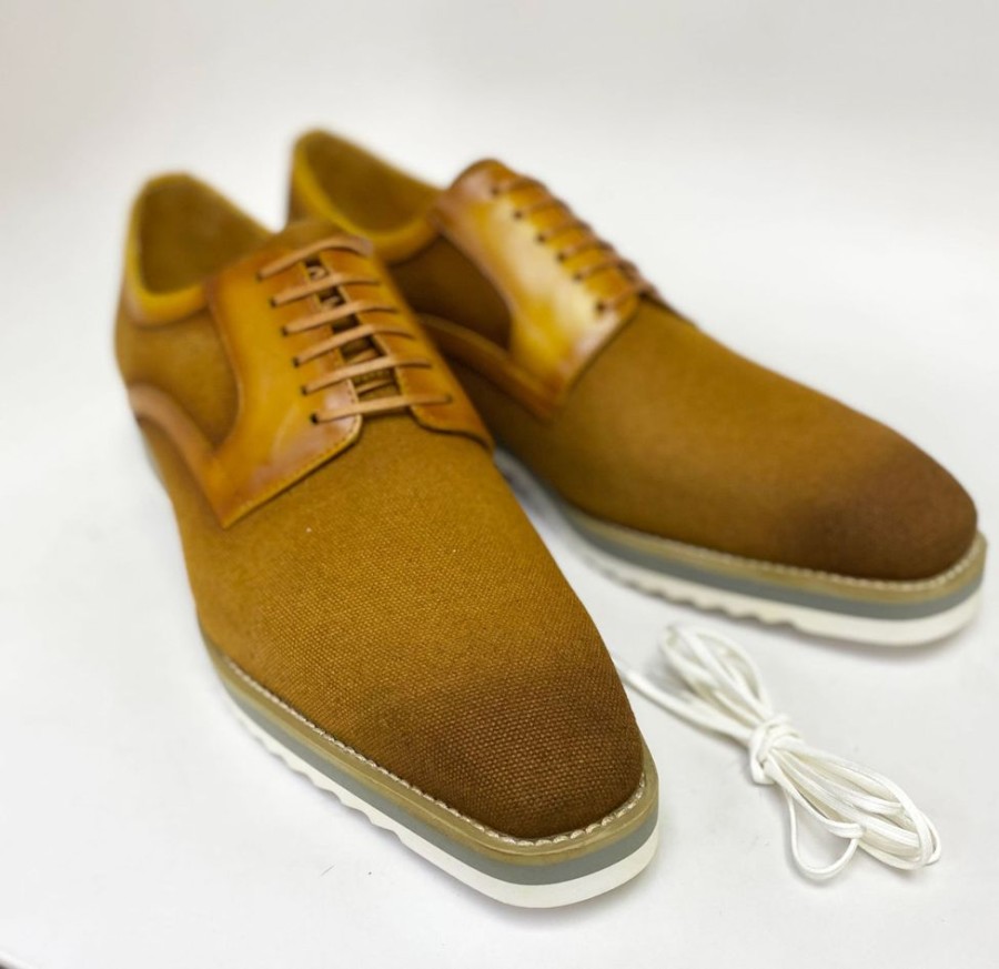 Carrucci by Maurice Style: 515-43-Cognac | Lace-Ups