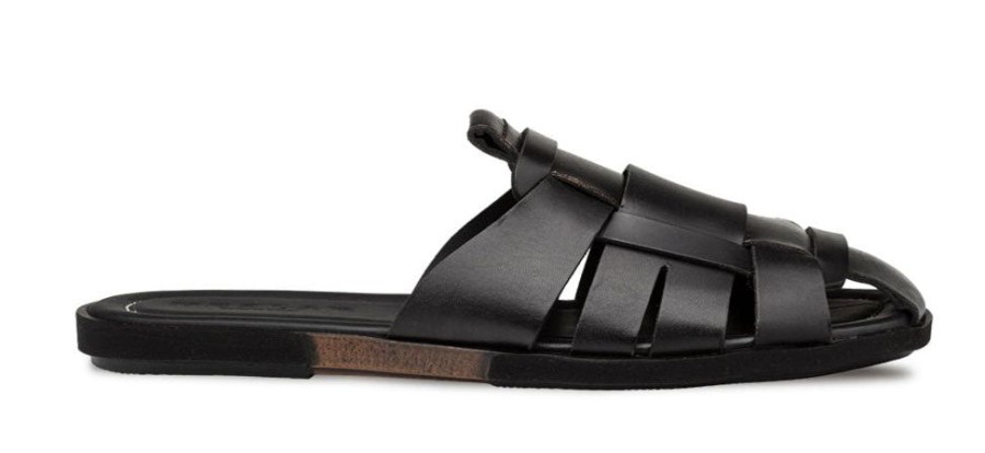 Mezlan Style: R20668-Black | Sandals