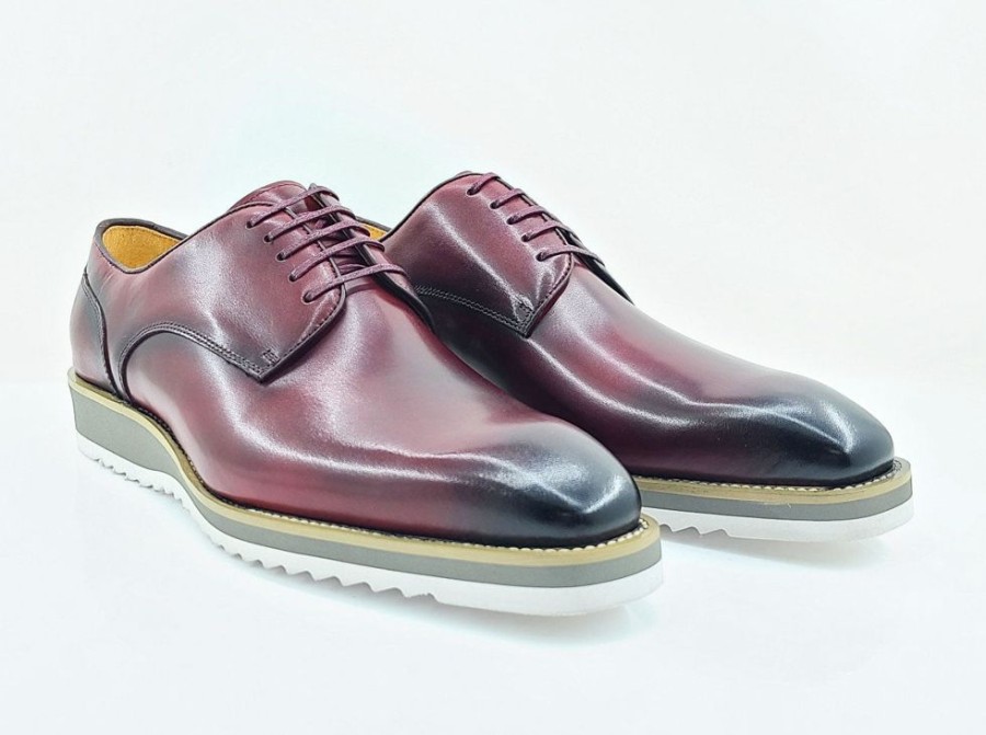 CARRUCCI Burnished Calfskin Lace-Up Shoe Burgundy | Lace-Ups