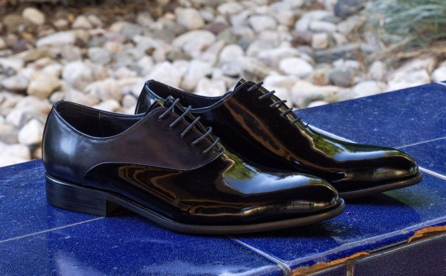 Carrucci by Maurice Style: Magnus-Black | Formal