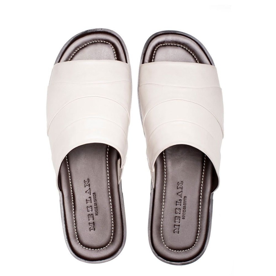 Mezlan Style: R20672-White | Sandals