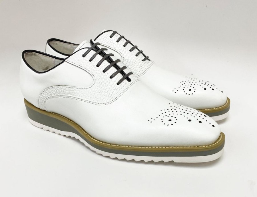 Maurice Style: 515-40-White | Lace-Ups