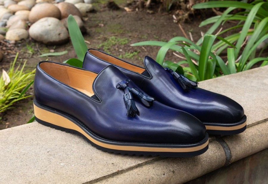 Carrucci by Maurice Calfskin Slip-On Tasseled Loafer Navy | Loafers