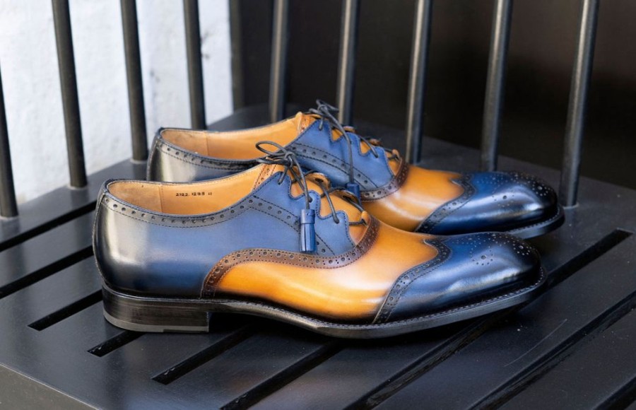 Ugo Vasare Stephen Two-Tone Burnished Calfskin Lace-Up Spectator Oxford Caramel/Navy | Lace-Ups