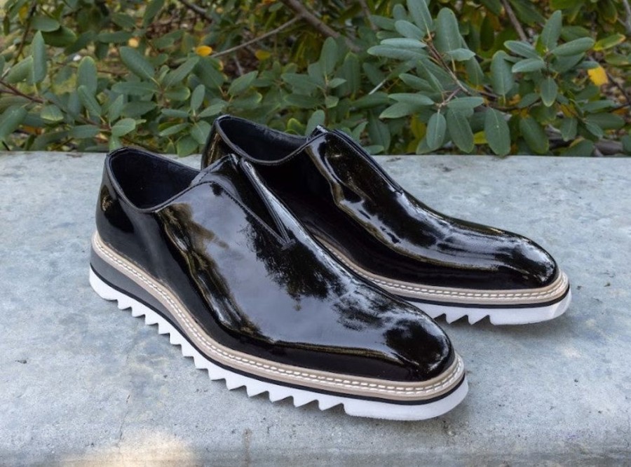 Maurice Style: 550-08P-Black | Loafers