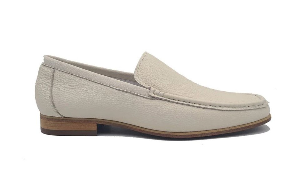 CARRUCCI Style: 201-02-Bone | Loafers