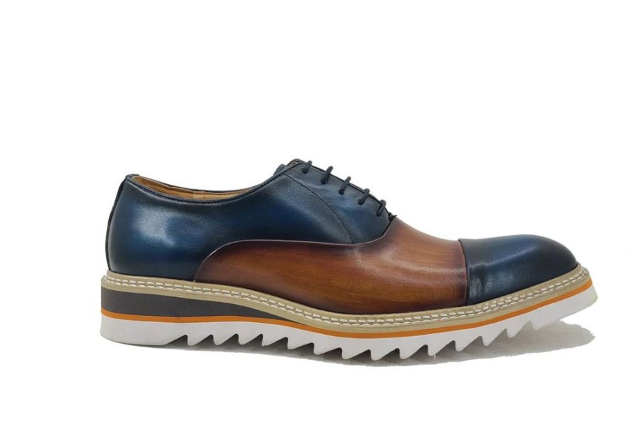 Carrucci Style: 552-03T-Navy/Cognac | Lace-Ups