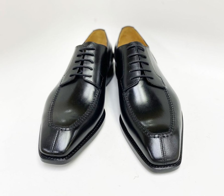 Ugo Vasare Norman Burnished Calfskin Lace-Up Split-Toe Oxford Black | Lace-Ups