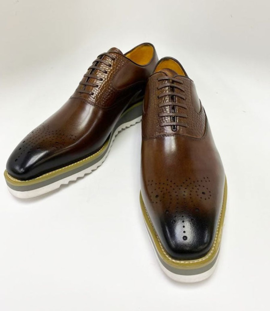 Maurice Style: 515-40-Chestnut | Lace-Ups