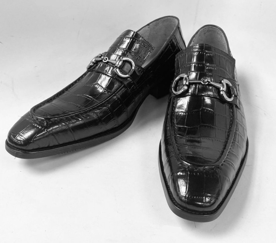 Carrucci by Maurice Style: 503-61E-Black | Loafers