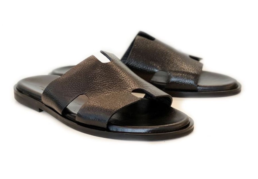 Pelle Pelle "Egea" Slip-On Calfskin Sandal Black | Sandals