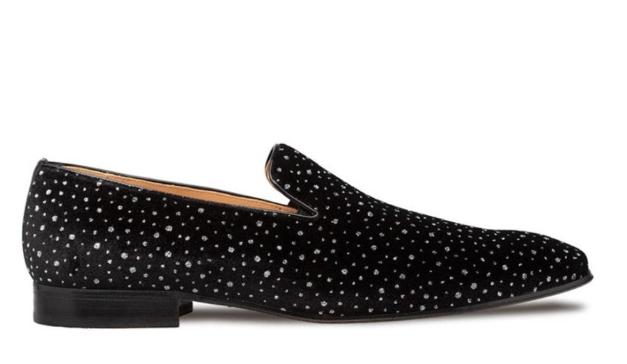 Mezlan Style: Sera Cosmo Black | Loafers