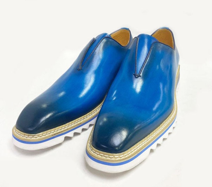 Carrucci by Maurice Style: 550-08-Ocean/Blue | Loafers