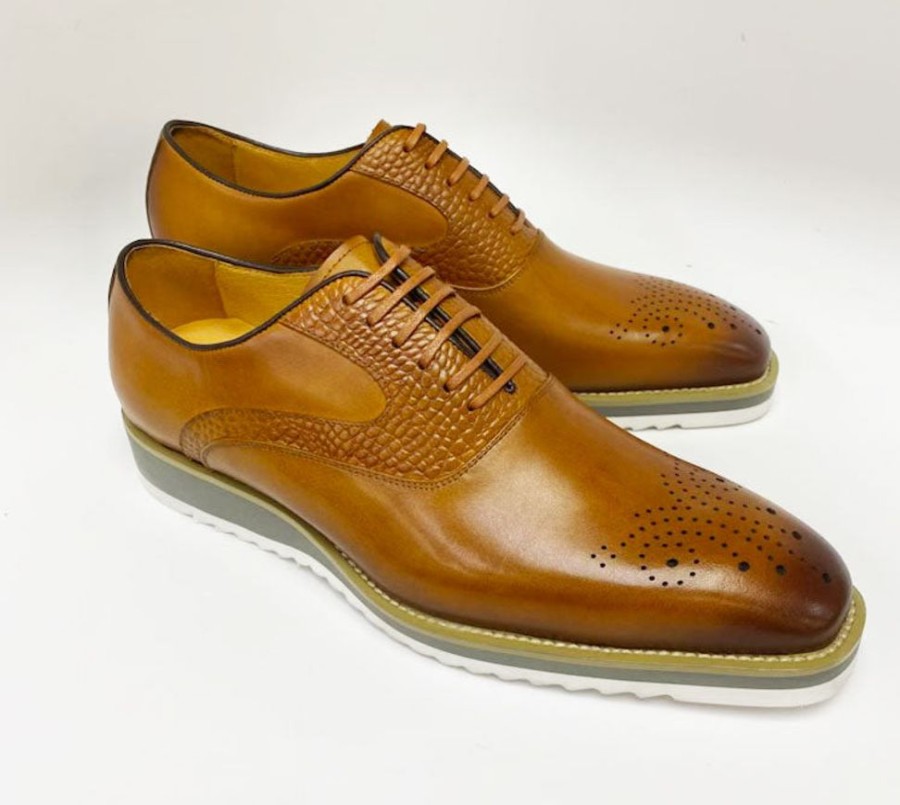 Maurice Style: 515-40-Cognac | Lace-Ups