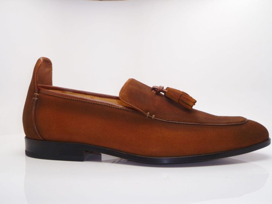 Ugo Vasare Suede Slip-On Tasseled Loafer Brown | Suede